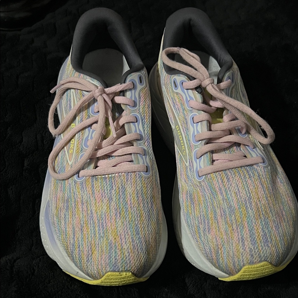 Brooks Women's Pastel Athletic Shoes glycerin 21
